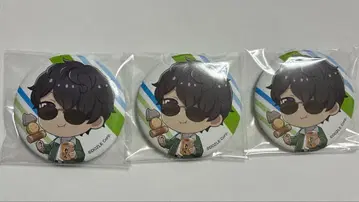 본쥬르 훼미리마트 콜라보 캔뱃지 3개