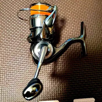 다이와 EXIST lt2000s-h 스피닝 릴