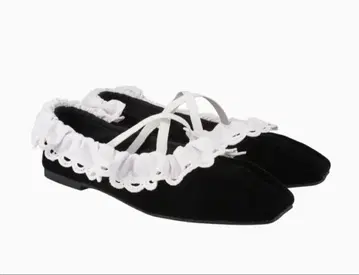 새상품 정품 Bibiy B. LACE BALLERINAS 발레 슈즈