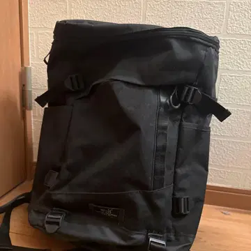 블랙 롤탑 백팩