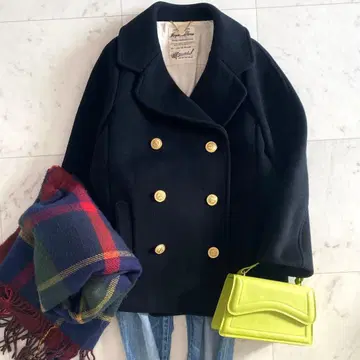 새상품급 뮤베일 MUVEIL 골드 버튼 더블 브레스트 울 코트 36