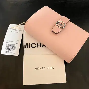 새상품 마이클코어스 GREENWICH 미디엄 지갑