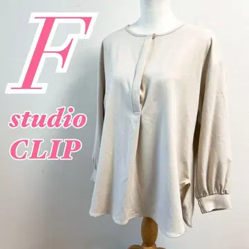 studio CLIP 아이보리 긴팔 풀오버 F 슬릿 블라우스