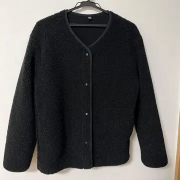 새상품급 유니클로 블랙 XL 보아 자켓
