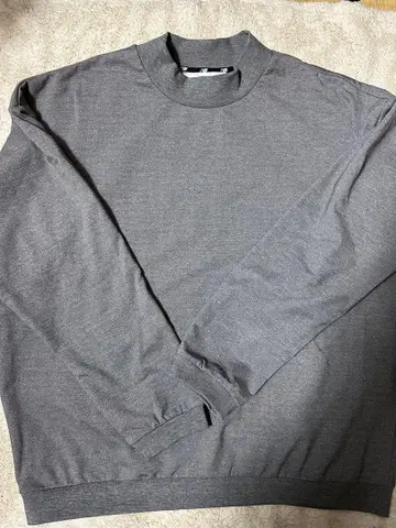 New Balance MET24 Mock Neck Sweat