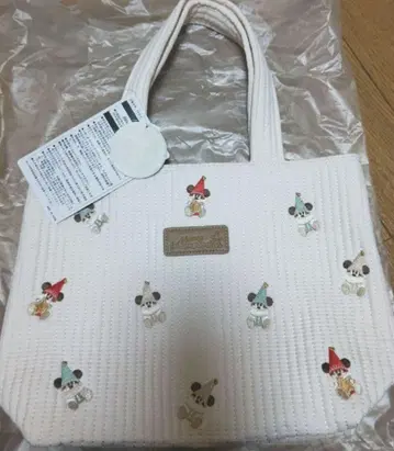 릴린린 토트백 디즈니 크리스마스 자수