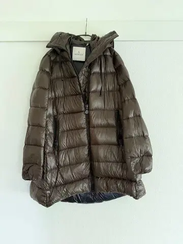 MONCLER 다운
