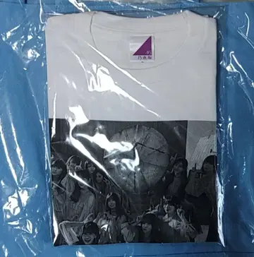 M 사이즈 오카모토 히나 2025 생탄 기념 T셔츠 노기자카46