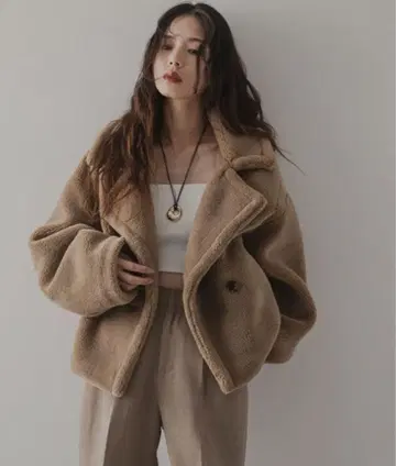 rectangle 테디베어 숏코트 모카