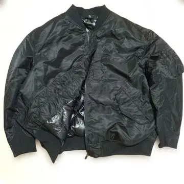 4XL 사이즈 UNIQLO +J 하이브리드 다운 오버사이즈 MA-1