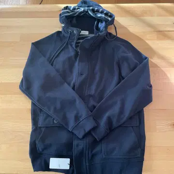 JUNRED 후드 부착 네이비 자켓 L 사이즈