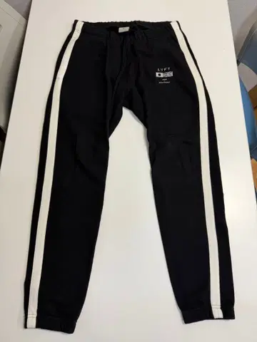 LYFT 블랙 조거 팬츠 L 사이즈
