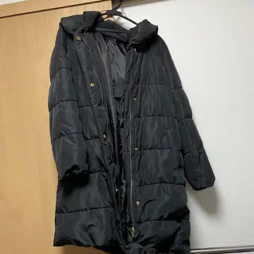 잇츠데모 블랙 다운 자켓 38