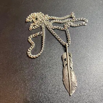 깃털 모티브 목걸이 실버