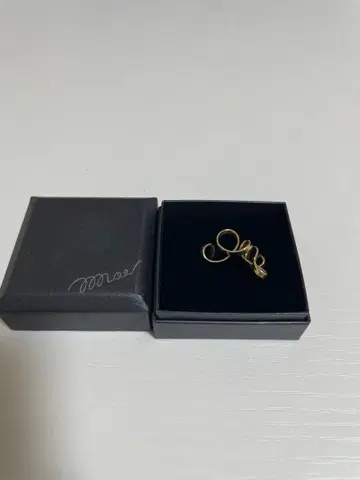 작가 moe 1점 놋쇠 반지 섬광