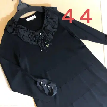 컨디션 최상 프릴이 멋진 니트 원피스