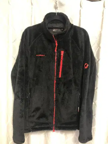 마무트 서멀 프로 고블린 자켓 아시아2XL 블랙 새상품급!