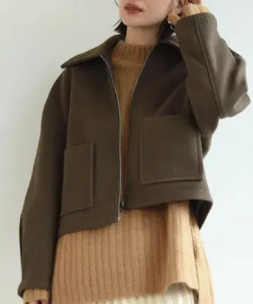 컷 페이크 울 ZIP 숏코트