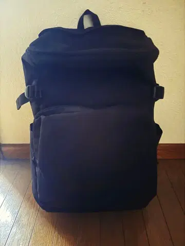 무인양품 어깨 부담을 줄이는 발수 위에서 열리는 럭색 블랙