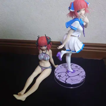 5등분의 신부 나카노 니노 피규어 2개 세트