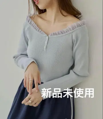 새상품 정가 7,260엔 치코 Chico 프릴 도킹 헨리 니트 블루