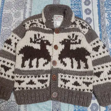 IGLOO 캐나다제 이글루 버진 울 카우친 스웨터 우드 버튼