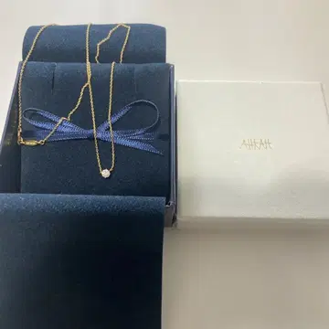 AHKAH 솔티아 어라운드 0.15캐럿