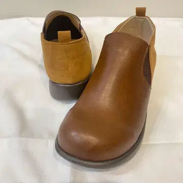 새상품급 feel luck 워셔블 5E 슬립온 여성 신발 일본제 23.5