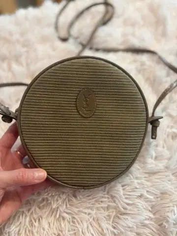 원형 숄더백 올리브 그린