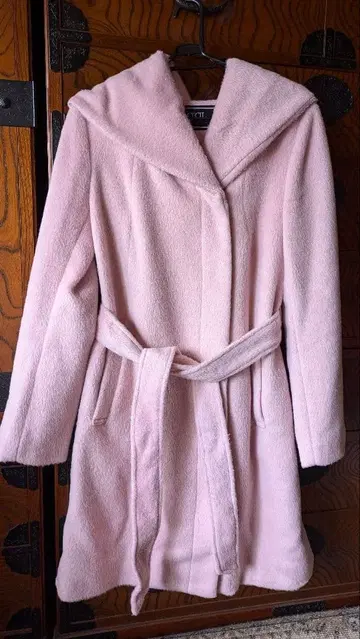 CECIL McBEE 핑크 후드 부착 가운 코트 더스티 핑크