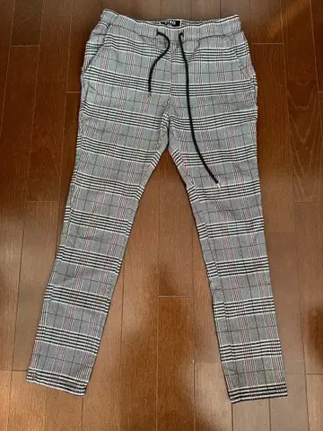RTEG 체크 무늬 스키니 팬츠 M 사이즈