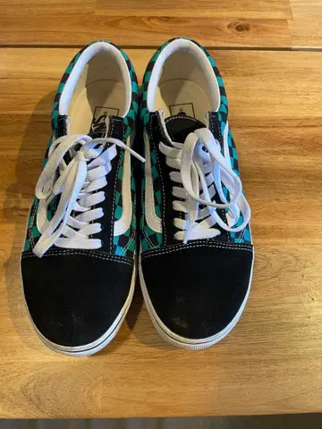 VANS 올드스쿨 체크 무늬 스니커즈 귀멸의 칼날 탄지로