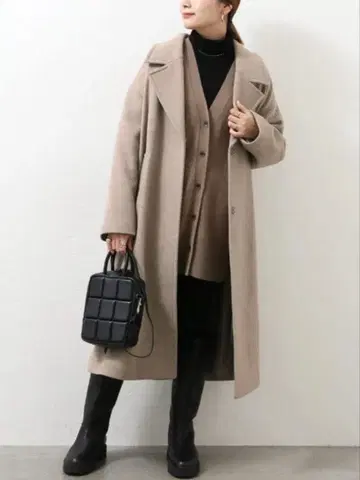 새상품급 JOURNAL STANDARD 슈퍼140 비버 코쿤 코트