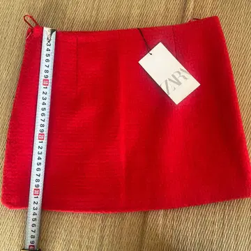 ZARA 스트럭처 미니 스커트 빨간색 XS