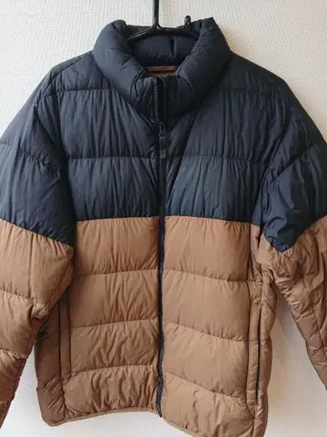 [ 새상품급 ] 유니클로 울트라 라이트 다운 자켓 3D 컷 L