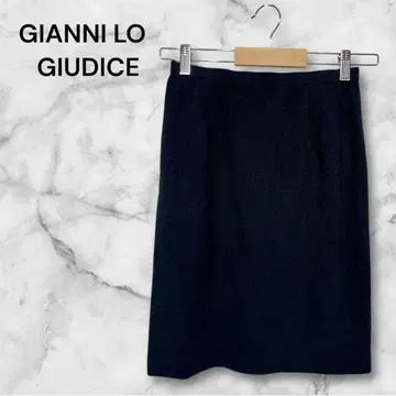 잔니 로 주디체 타이트 스커트 사이즈 38 스냅 버튼 후크