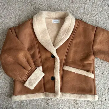 by muni:r 페이크 무스탕 코트 브라운