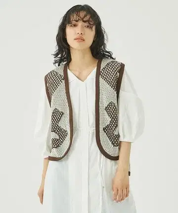 PUBLIC TOKYO 지오메트릭 니트 베스트 todayful