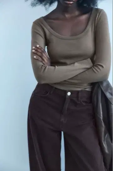 [ ZARA ] 긴팔 리브 니트 T셔츠 M