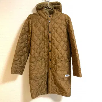 ARMEN 네이비 퀼팅 코트 후드 부착 S 사이즈