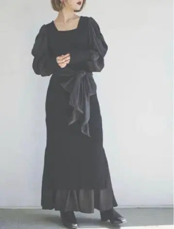 dazzlin 니타마고 콜라보 원피스