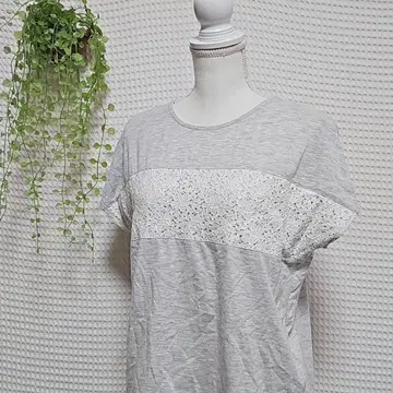 Final Decision (M) 꽃무늬 레이스 절개