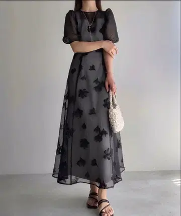 JUNOAH 시어 플라워 머메이드 원피스 차콜 S 결혼식 드레스