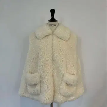 로지몬스터 퍼 베스트 새상품