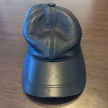 블랙 가죽 캡 조정 가능