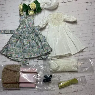 네오 브라이스 블루 토끼 아웃핏 일식