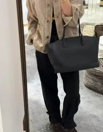 가죽 토트백 블랙