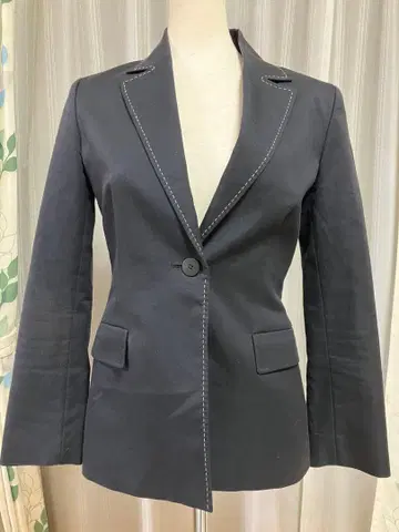 내추럴 뷰티 베이직 블랙 테일러드 자켓 M 사이즈