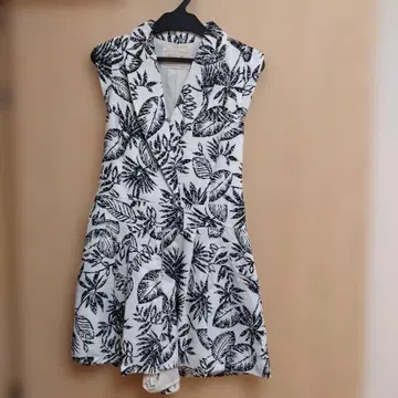 LagunaMoon 슬리브리스 무릎 기장 원피스 바지 러그나문