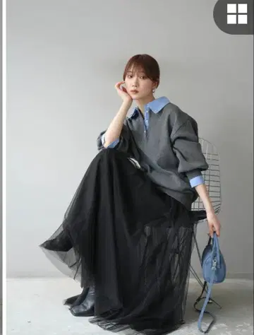 lumier 카라 부착 폴로 니트 풀오버 (차콜)